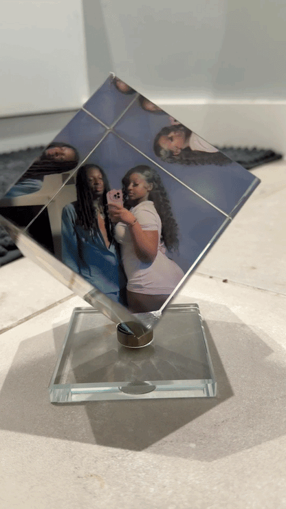 THE PETITE LIGHTS CUBE